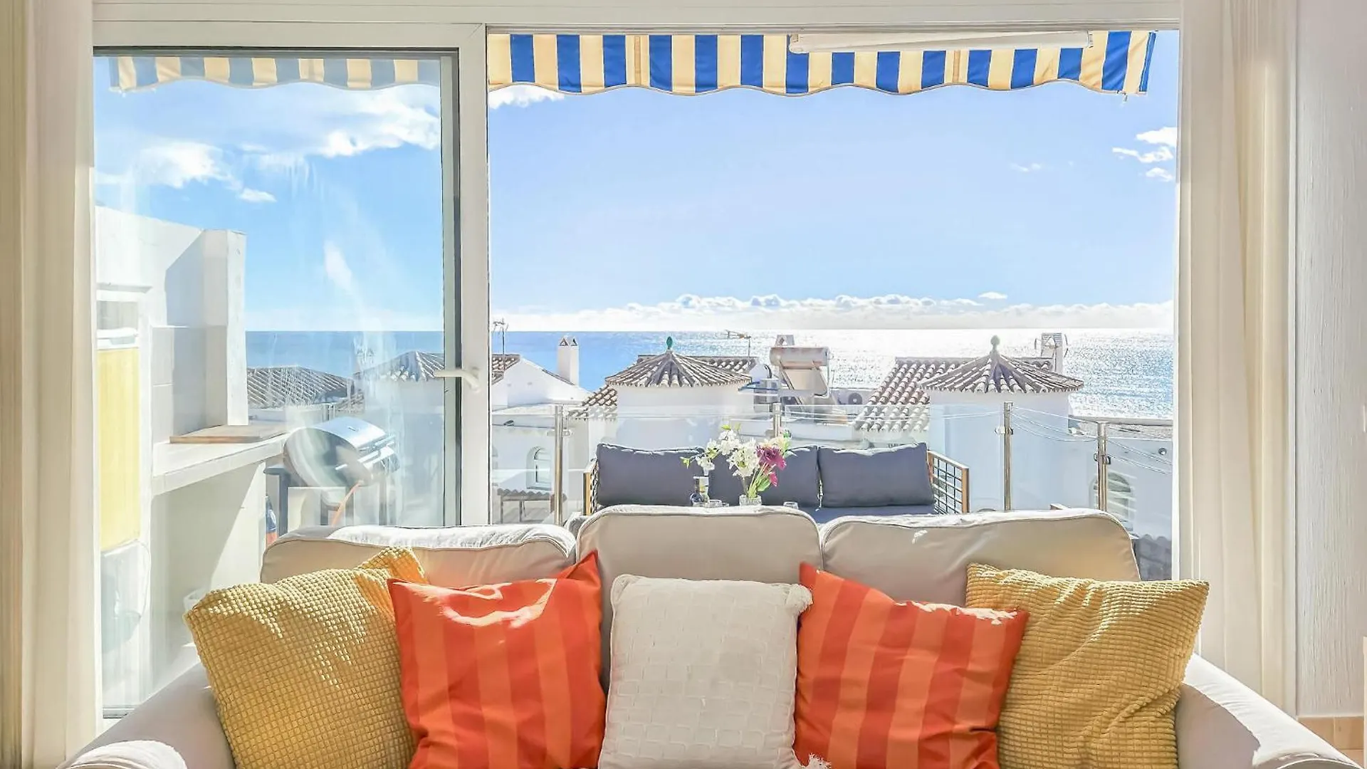 Tatil Evi Amazing Home In Mijas With Outdoor Swimming Pool